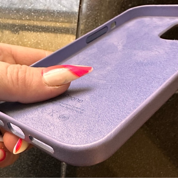 1 Leather Apple iPhone 13 Pro Max cases 1 is light Purple and 1 Black leather. - Picture 11 of 15